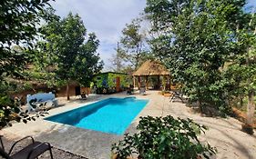 Eco-Turismo Guayacanes